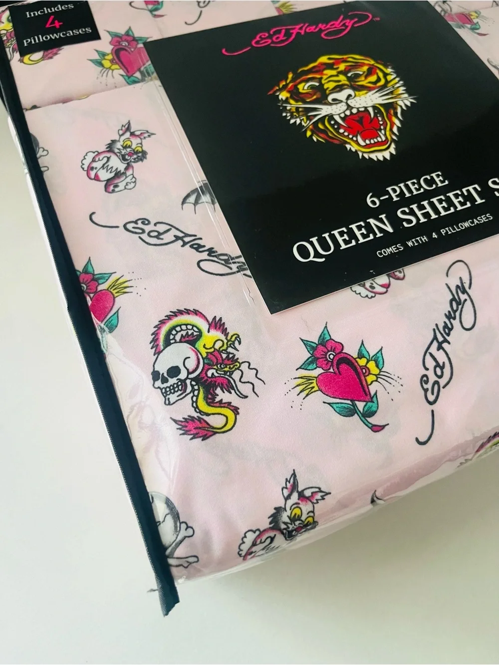 Ed Hardy Pink Queen Size Sheet Set DEH Bunny Skull & Crossbones Heart Flower Bat